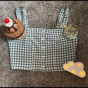 checkered crop top